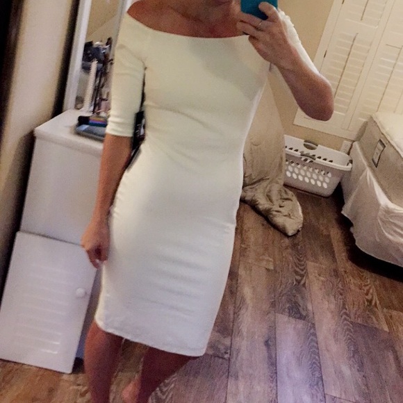 Lulus Dresses & Skirts - Lulus White Off-the-Shoulder Midi Dress - Medium